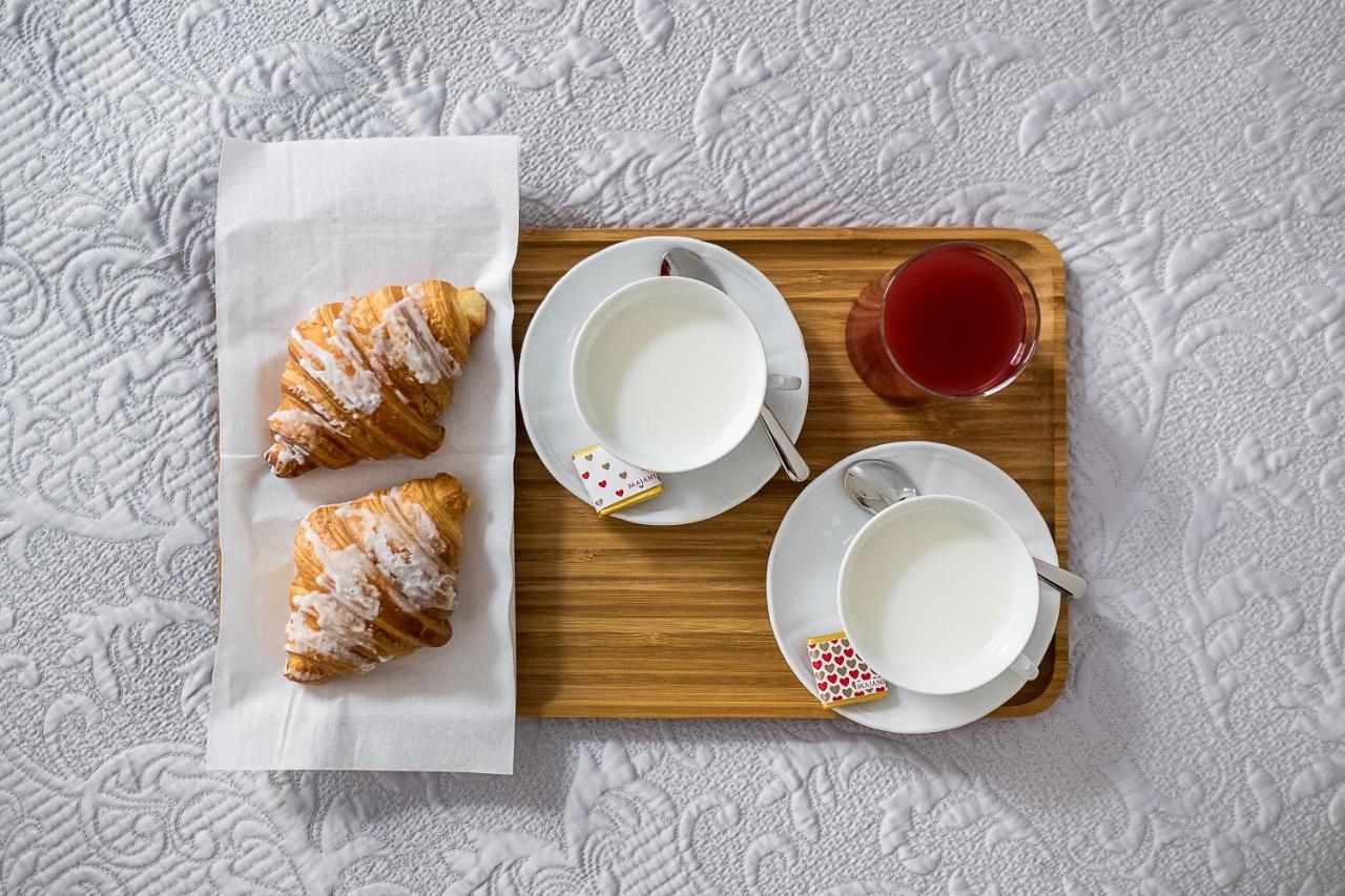B&B Galleria Cavour 볼로냐 외부 사진